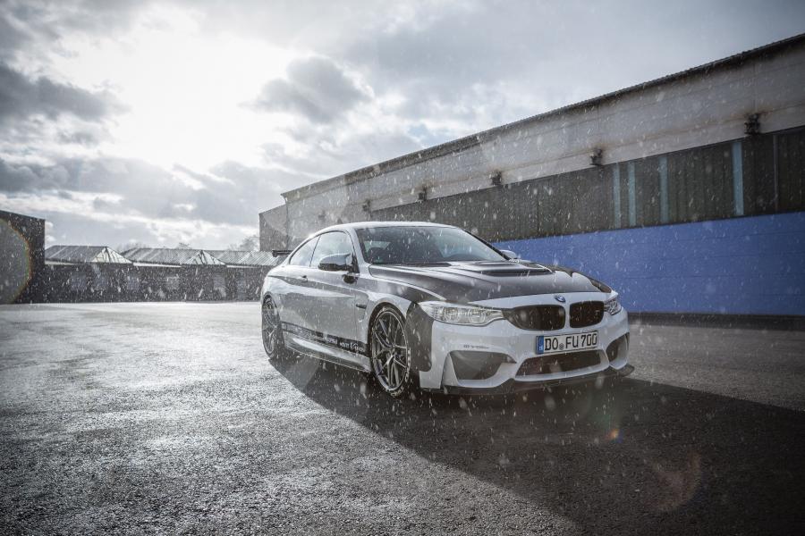  BMW M4 Coupe M4R by Carbonfiber Dynamics 2016 года  (фото 3 из 15)